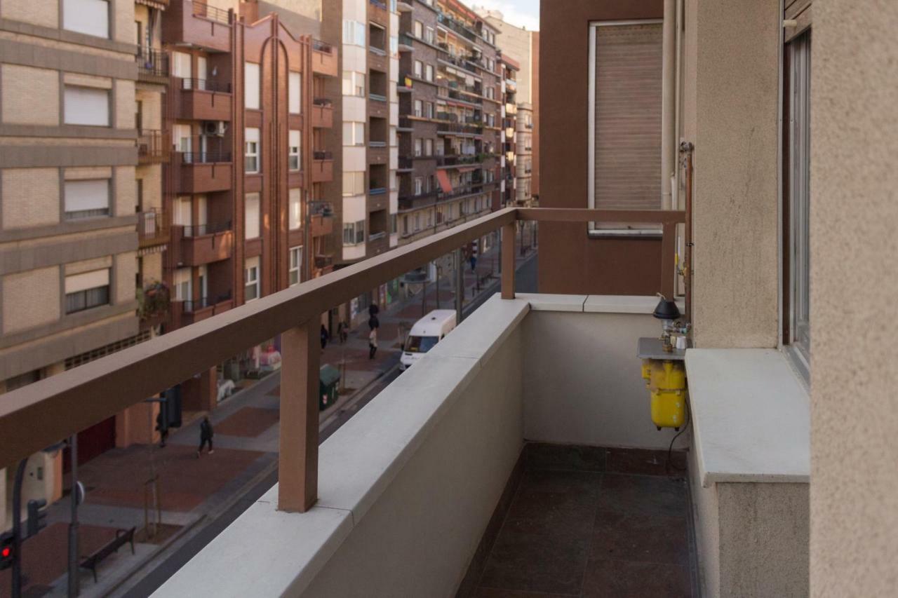Apartamento Del Sueno Con Aire Acondicionado Logrono Bagian luar foto